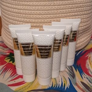 Jonathan Adler White and Gold Conditioner Set